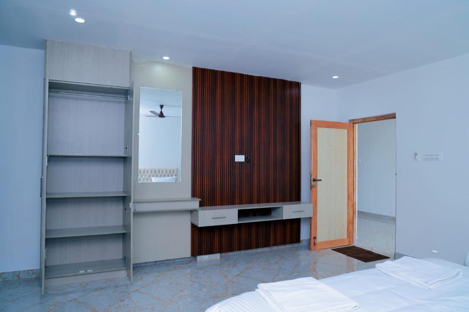Tiruchchendūr Grand Sangeetham Inn מראה חיצוני תמונה